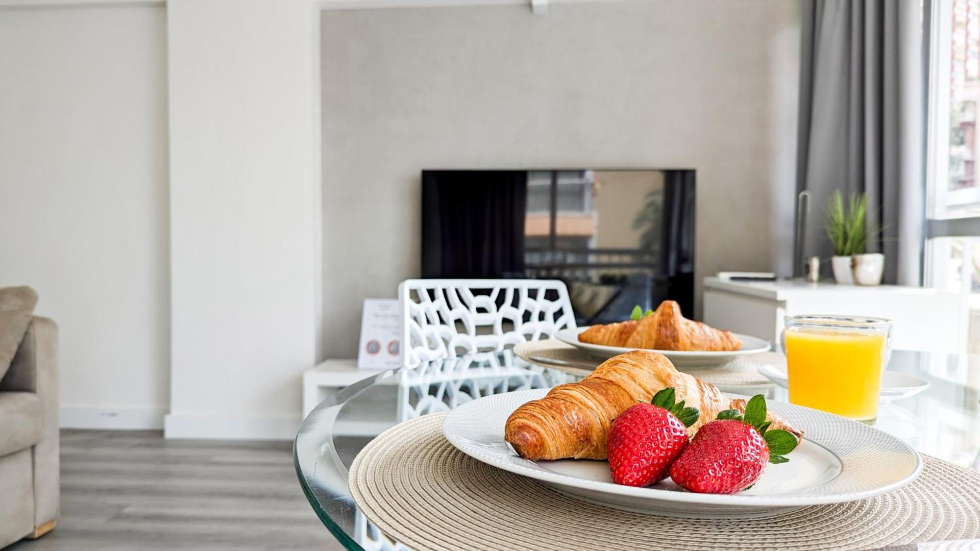 Carabelas Levante Beach Apartment Бенидорм Екстериор снимка
